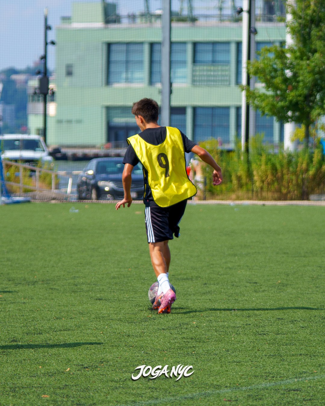 Sunday soccer in the sun — photo 3