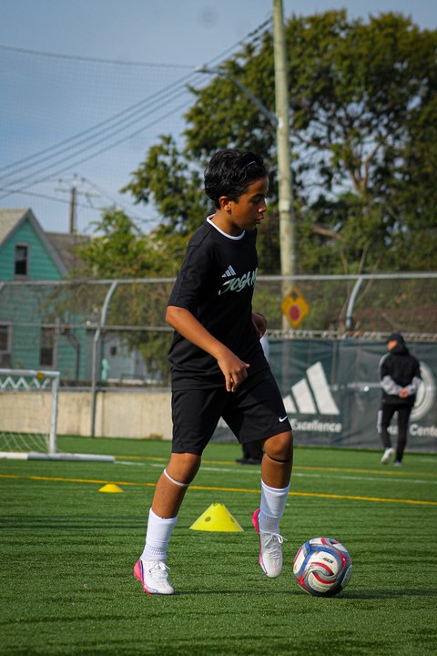A moment from The Showcase, photographed by @mediabyea
