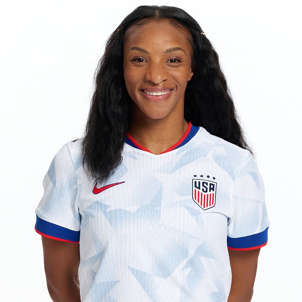 Crystal Dunn