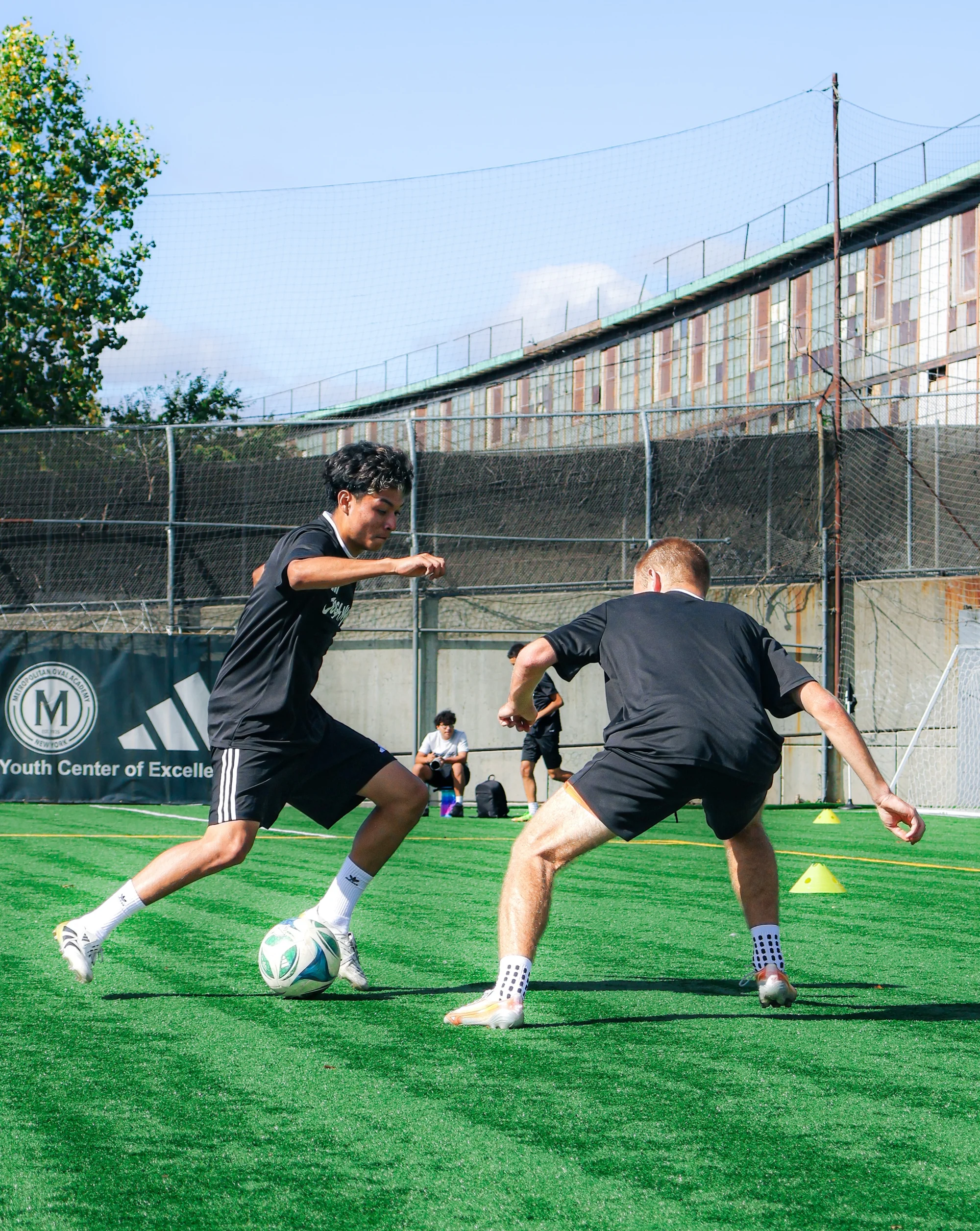 October 12 JOGA NYC Showcase at Met Oval — photo 9 by @shot.bygerard